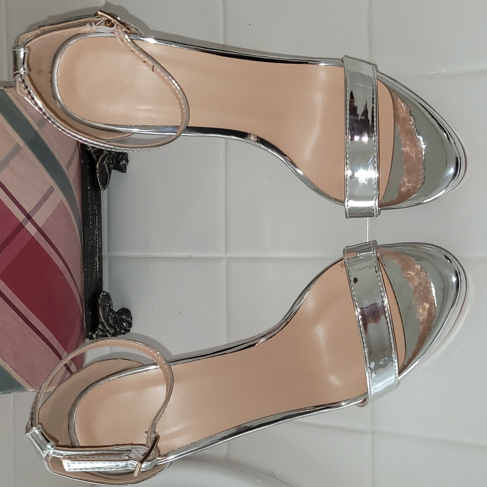 Silver Platform Heels - Picture 2 of 4